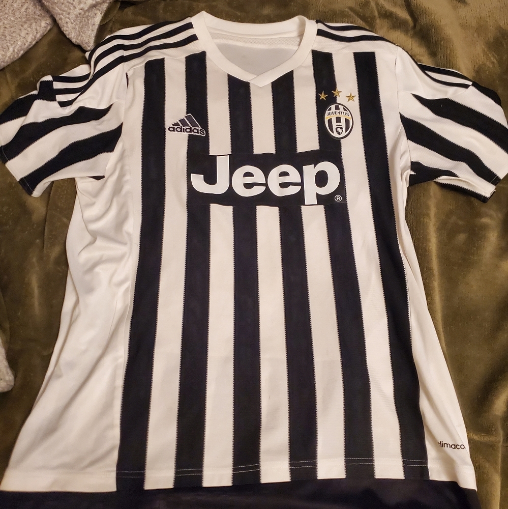 Juventus 2015 retro jersey